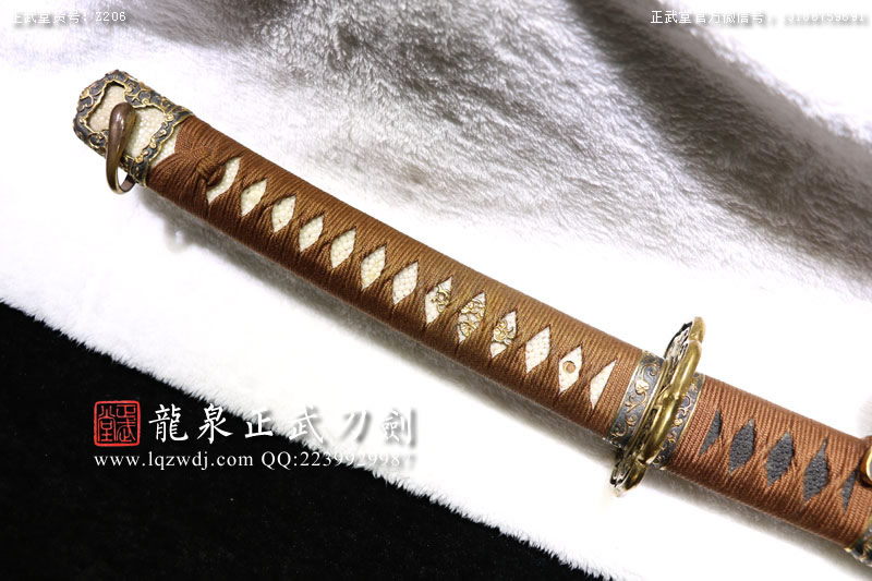 周正武龍泉寶劍專(zhuān)賣(mài)店,周正武龍泉?jiǎng)r(jià)格,正武堂官網(wǎng),龍泉刀劍官網(wǎng),龍泉?jiǎng)χ苷?正武刀劍,龍泉正武刀劍官網(wǎng),龍泉正武刀劍,龍泉?jiǎng)? border=