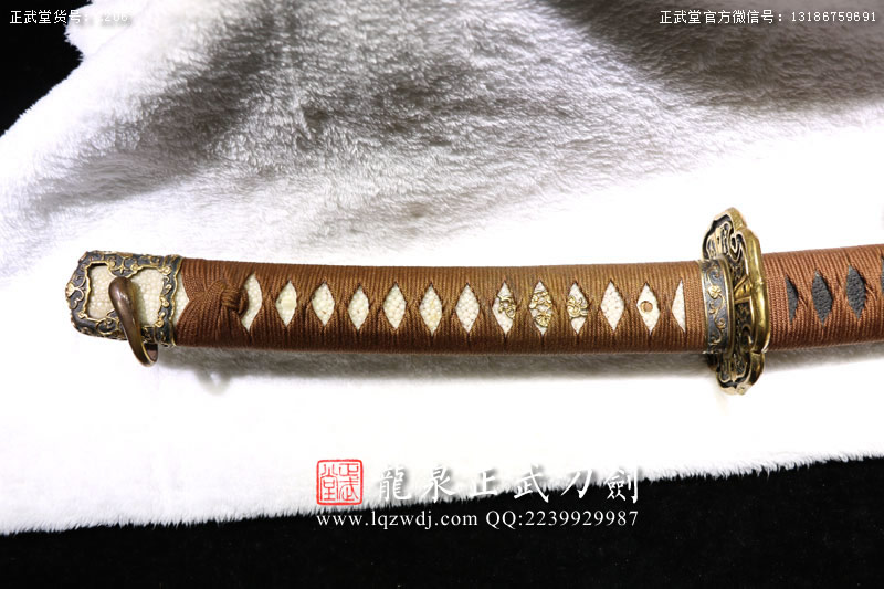 周正武龍泉寶劍專(zhuān)賣(mài)店,周正武龍泉?jiǎng)r(jià)格,正武堂官網(wǎng),龍泉刀劍官網(wǎng),龍泉?jiǎng)χ苷?正武刀劍,龍泉正武刀劍官網(wǎng),龍泉正武刀劍,龍泉?jiǎng)? border=